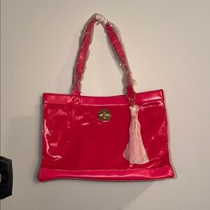 Bosom Buddy Bags NWT pink medium size Satchel handbag. Gold accents.